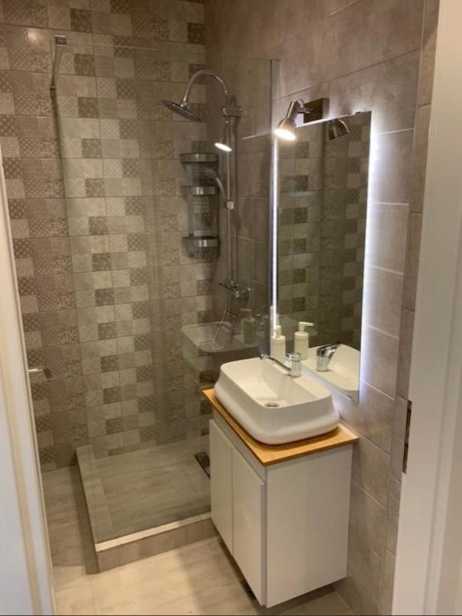 Retreat Luxury Apartment Near Presidential Palace 부쿠레슈티 외부 사진
